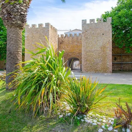 Casa Da - *